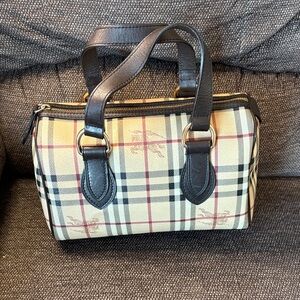 Authentic Burberry Haymarket Check Coated Canvas Northfield Bag/Boston Bag